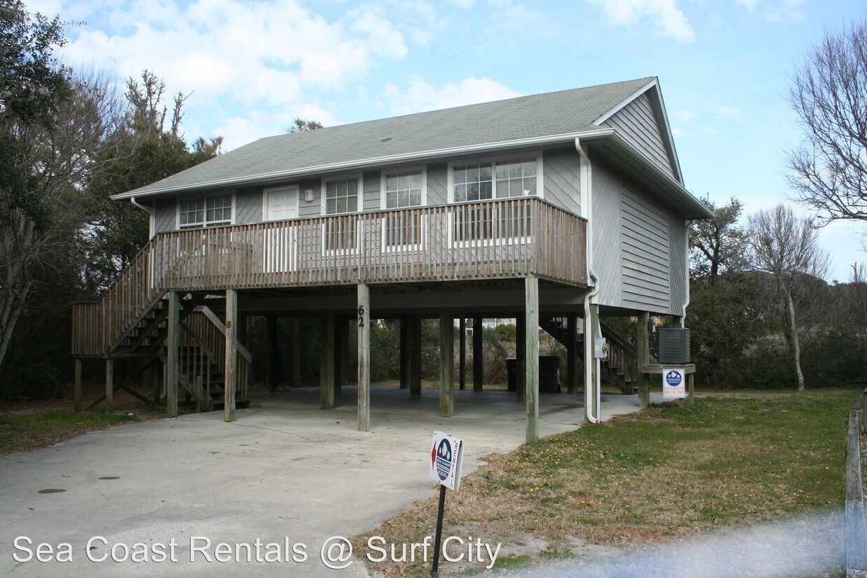 Primary Photo - 3 br, 2 bath House - 62 East Ridge Rd