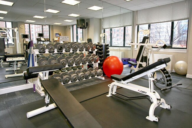 Foto del edificio - 450 North End Ave