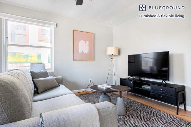 Foto del edificio - 319 Hawthorne Ave