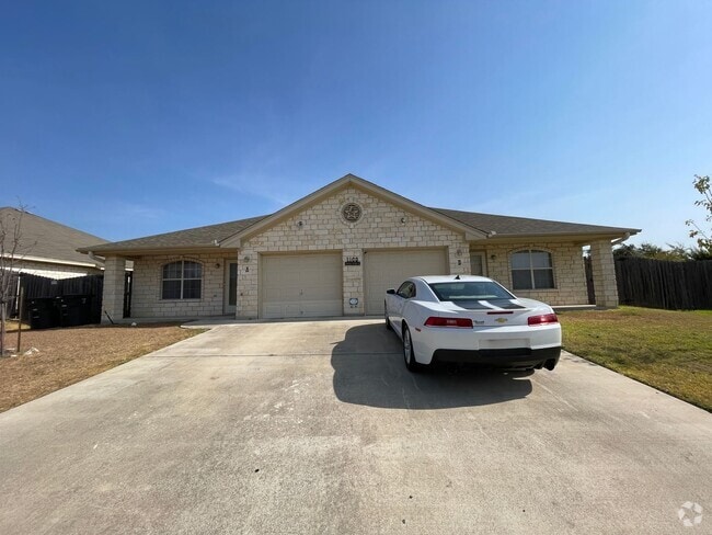 Building Photo - 1109 Powder River Dr