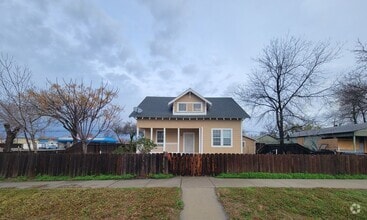 Building Photo - 1522 Marin St