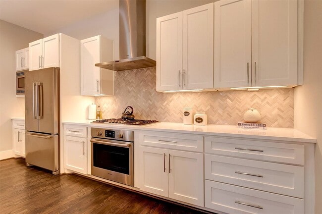 Building Photo - 1914 Maryland St