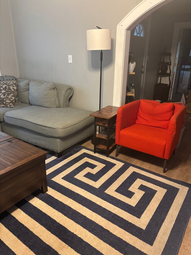 Foto del edificio - 712 W Cherokee St