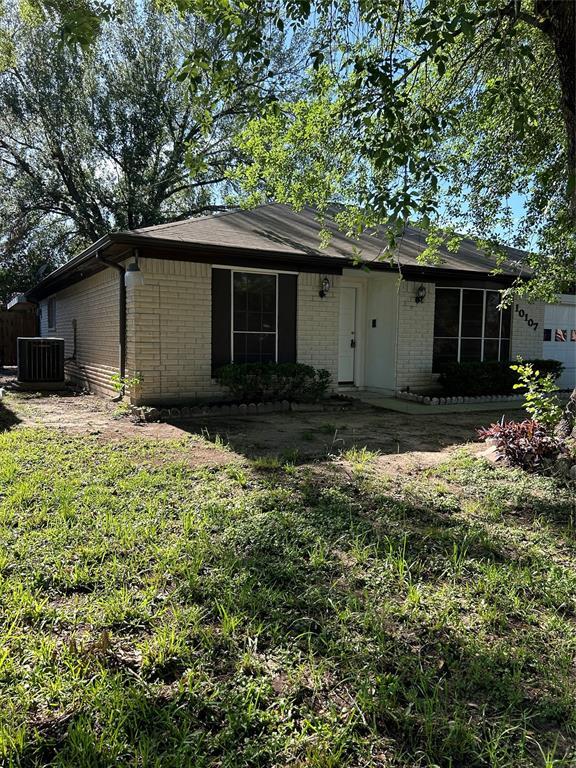 Foto principal - 10107 Trade Winds Dr