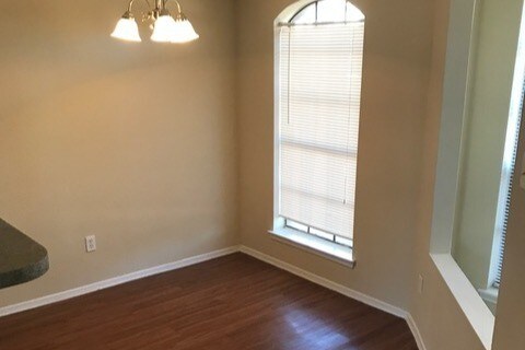 Foto del edificio - Cambridge Village