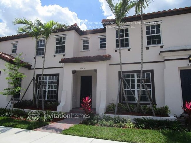 Building Photo - 16850 SW 95th St