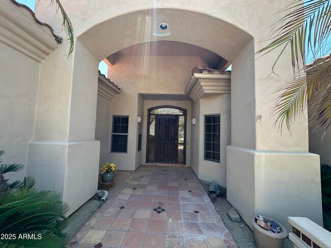 Foto del edificio - 2053 E Clubhouse Dr