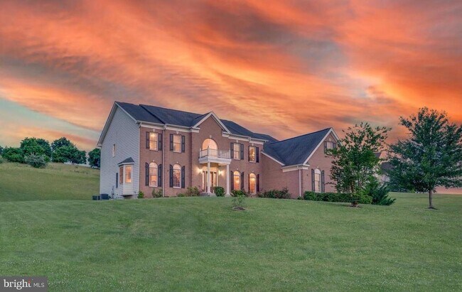 Foto del edificio - 15000 Barlow Dr