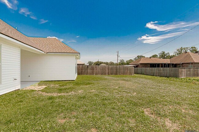 Foto del edificio - 41437 Cozy Wy