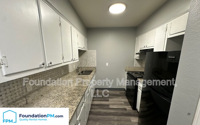 Foto del edificio - 1283 E Raines Rd