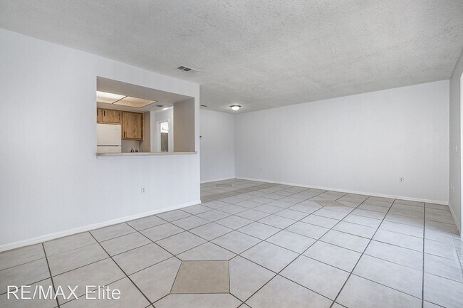 Building Photo - 1 br, 1 bath House - 1041 June Dr