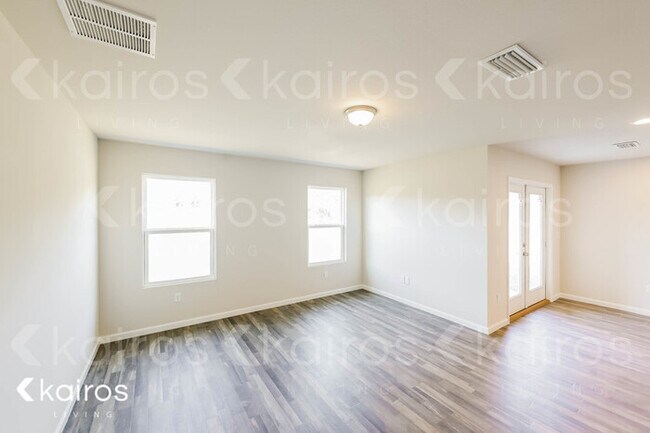 Building Photo - 83 Cora Rd