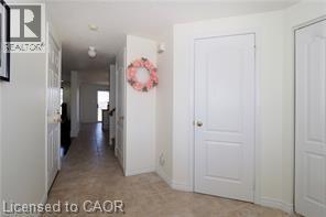 Photo du bâtiment - 545 Chesapeake Crescent