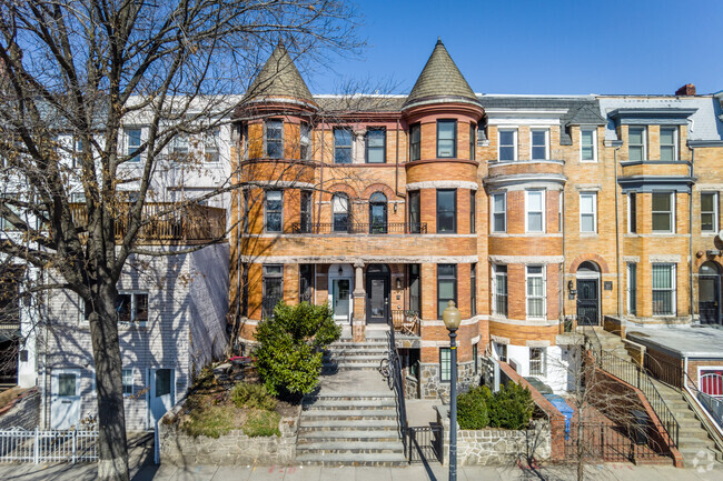 Building Photo - 225 Florida Ave NW