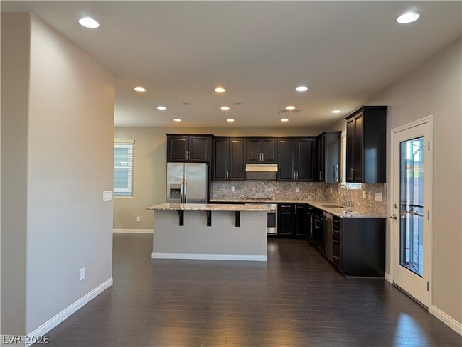 Foto del edificio - 130 Serpens Ave