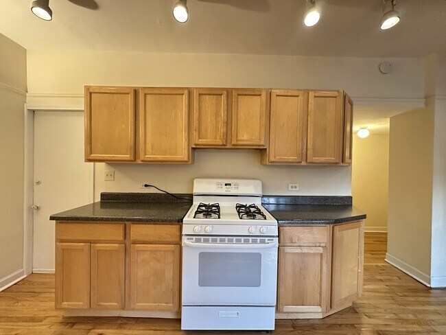 Foto del edificio - 3501 N Sheffield Ave