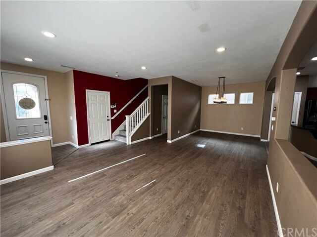 Building Photo - 32457 Silver Creek