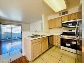 Building Photo - 3058 Casey Dr