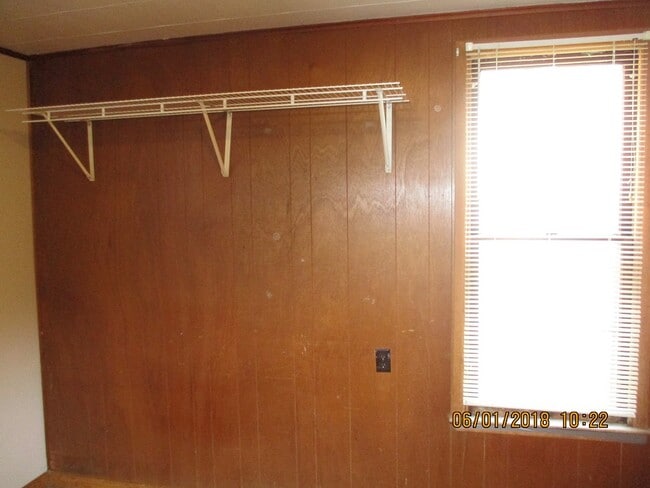 Bedroom - 510 9th St N