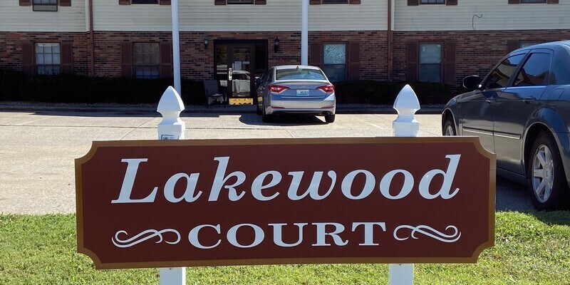 Foto principal - Lakewood Court Apartments