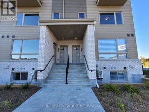 Building Photo - 812 Mishi Private