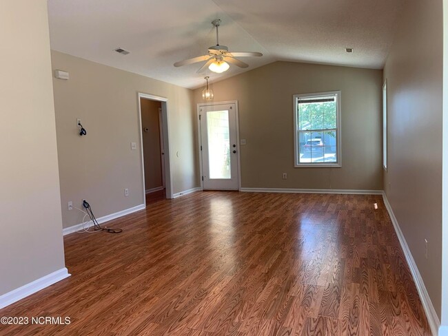 Building Photo - 7305 Konlack Ct