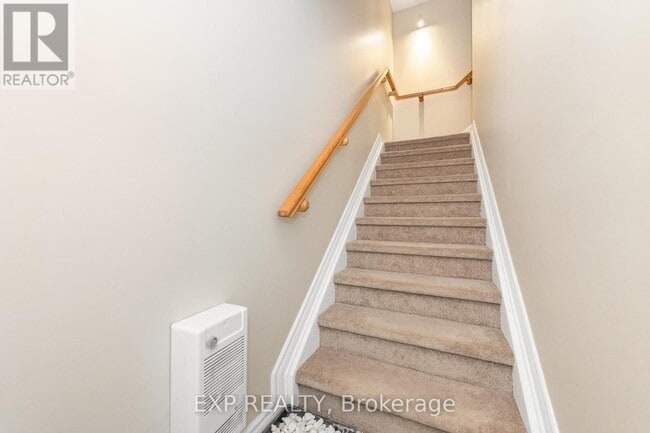 Building Photo - 104B Lindenshade Dr