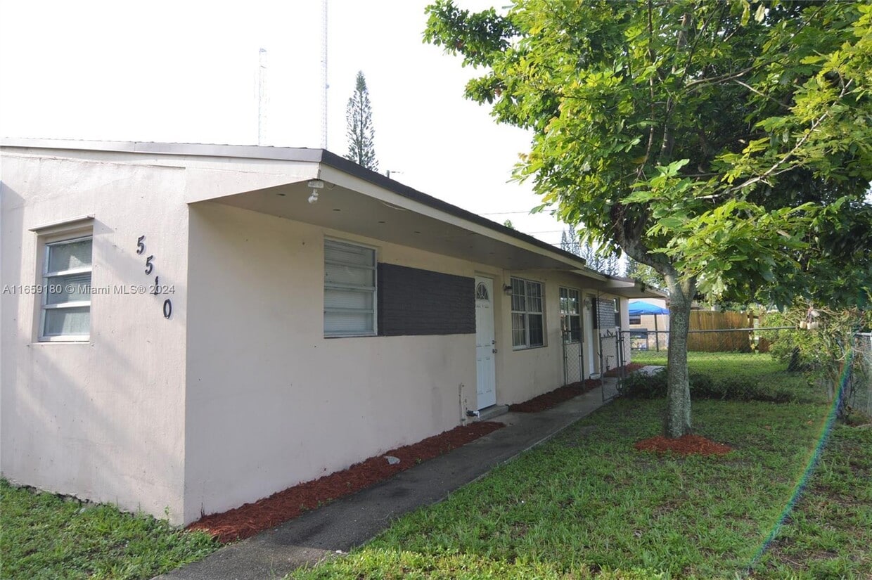 5510 SW 32nd Ct Unit N, Pembroke Park, FL 33023 Room for Rent in