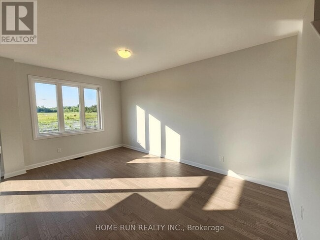 Building Photo - 235 Elsie MacGill Walk