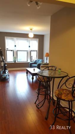 Building Photo - Spacious rehabbed 2 bedroom in prime Ander...