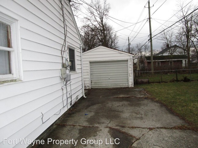 Building Photo - 1 br, 1 bath House - 508 E. Sherwood Terrace