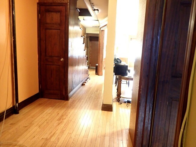 Building Photo - 43 Brevoort Pl