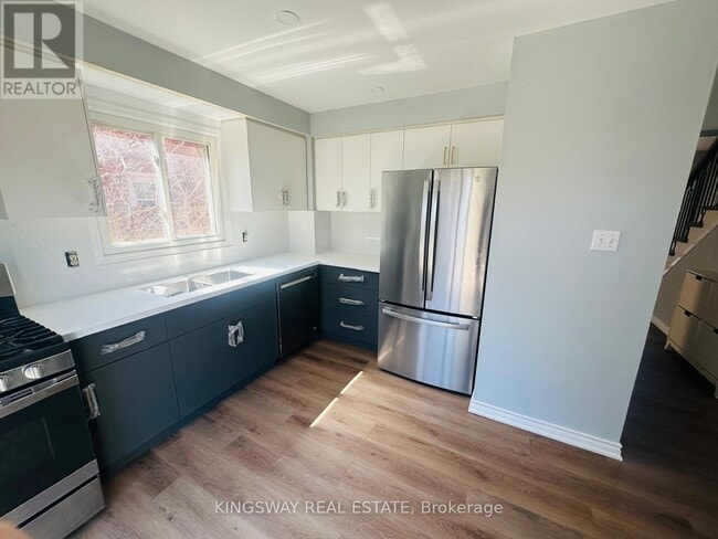 Photo du bâtiment - 1078 Glenbrook Ave