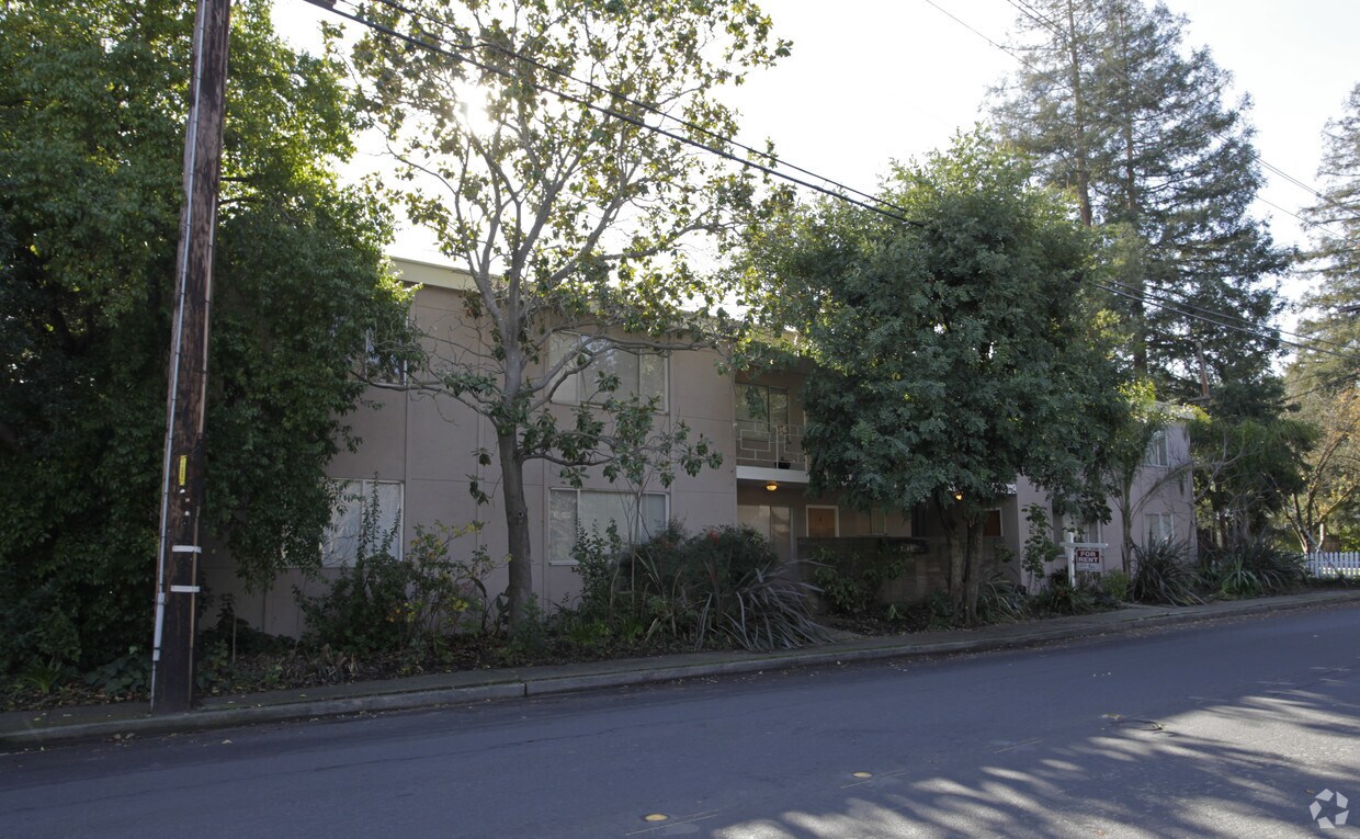 Foto del edificio - 3545 Brook St
