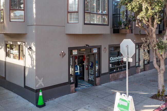 Entrada para Goodwill tiendas minoristas - 3615 Buchanan St