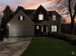 Building Photo - 4561 Chelton Ct SE