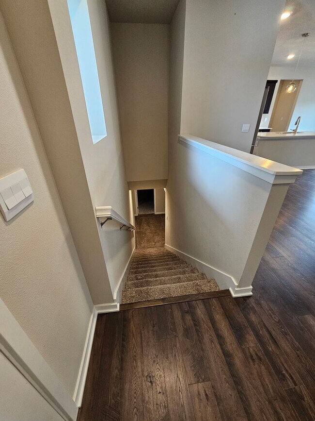 Foto del edificio - Spacious recently built home just west of Waukee!