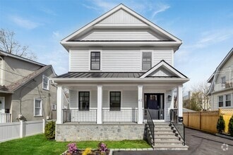 Building Photo - 62 Cedar Pl