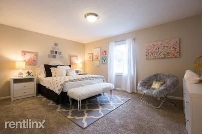 Foto del edificio - 3207 Henderson Mill Rd