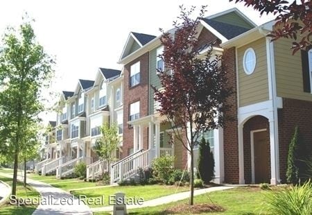 Foto principal - 1731 Pryor Rd SW