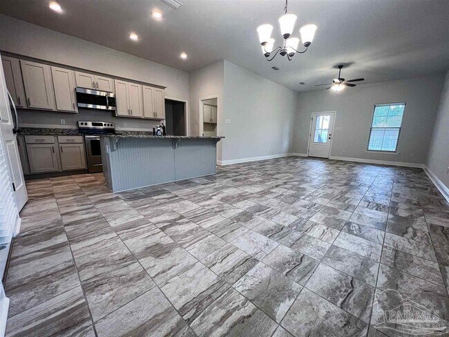 Foto del edificio - 6060 Beulah Oaks Dr