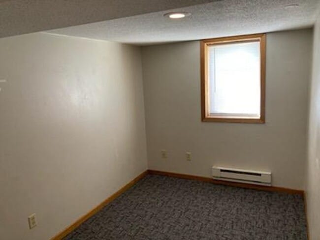 Foto del edificio - 1016 Litchfield Ave SW