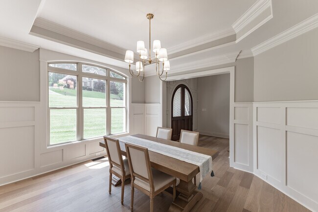 Foto del edificio - 136 Belle Ridge Dr