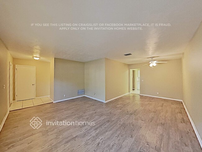 Building Photo - 12718 Sebring Blvd