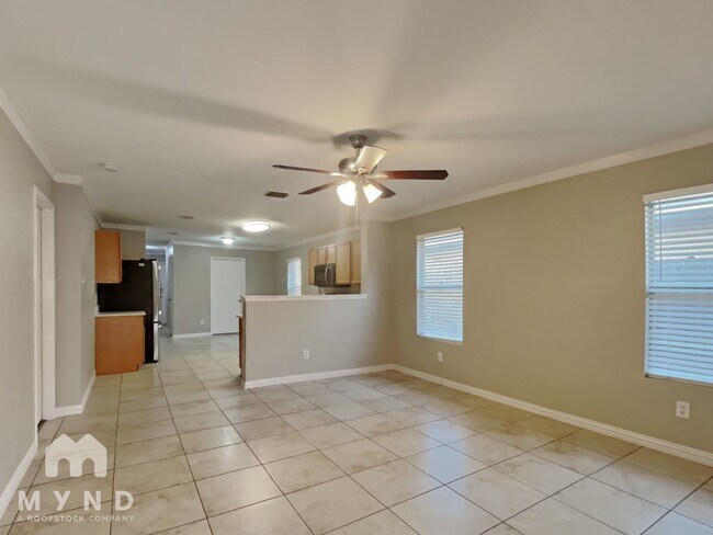 Foto del edificio - 8924 Sun Haven Way