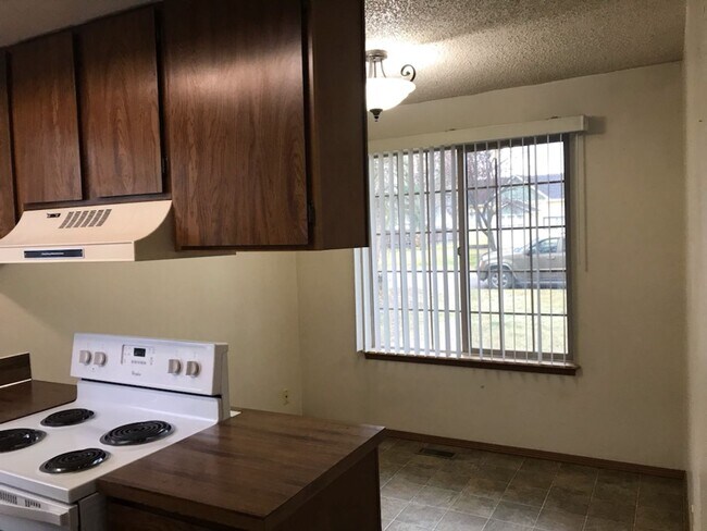 Foto del edificio - 1117 5th Ave E