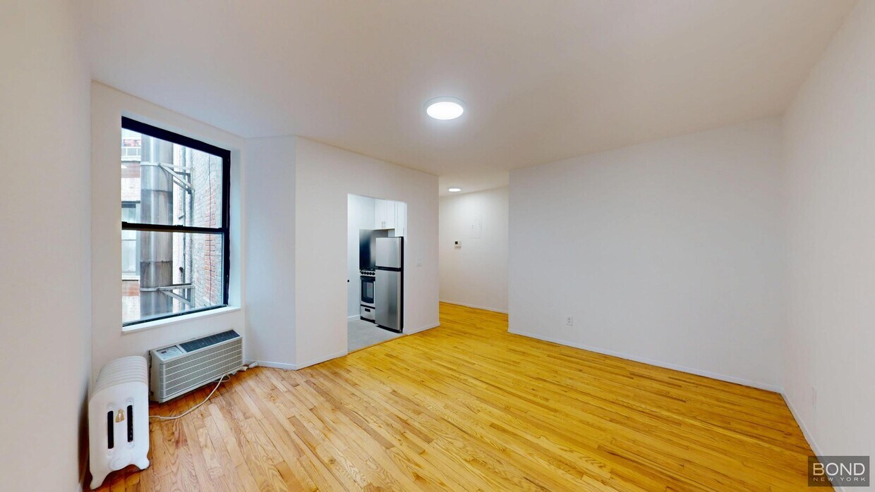 Primary Photo - 240 Waverly Pl