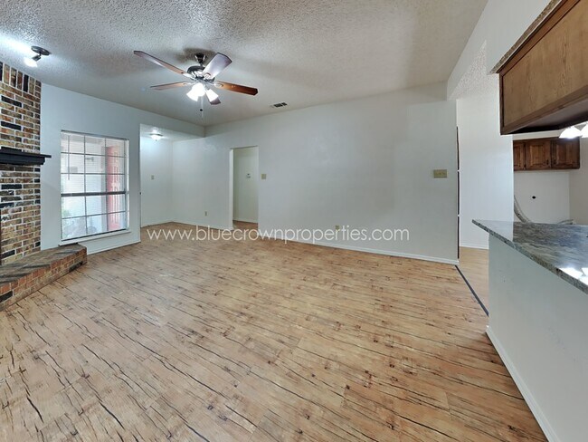 Foto del edificio - 10 Shady Valley Ct