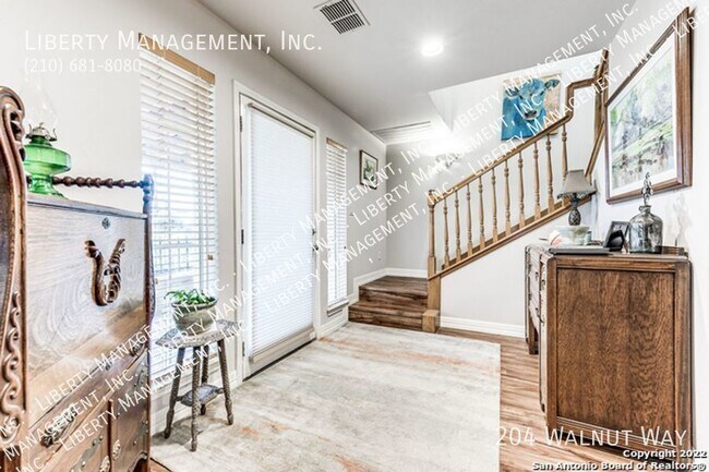 Foto del edificio - 3 Bedroom, 2 Bath Home with an Outdoor Fir...