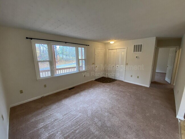 Foto del edificio - 8442 Indiantown Rd